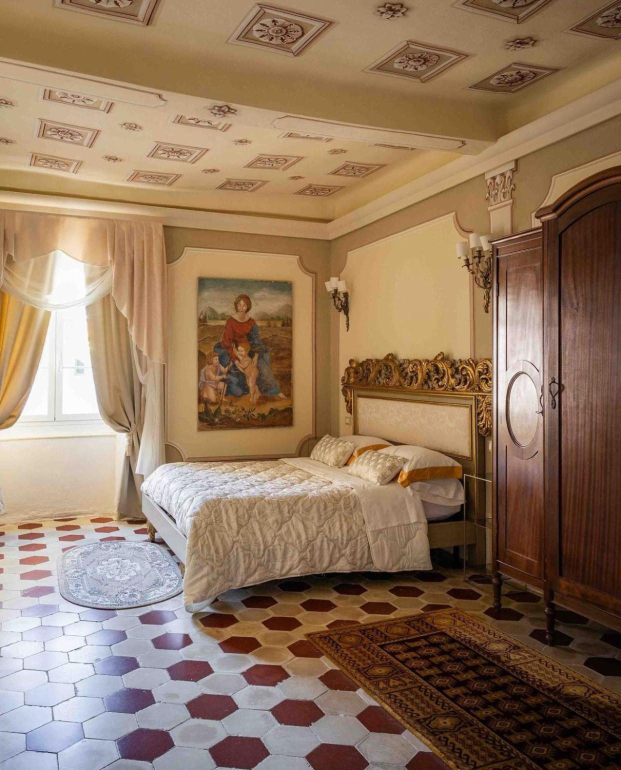 Palazzo Lari Sarzana Hotel Exterior foto
